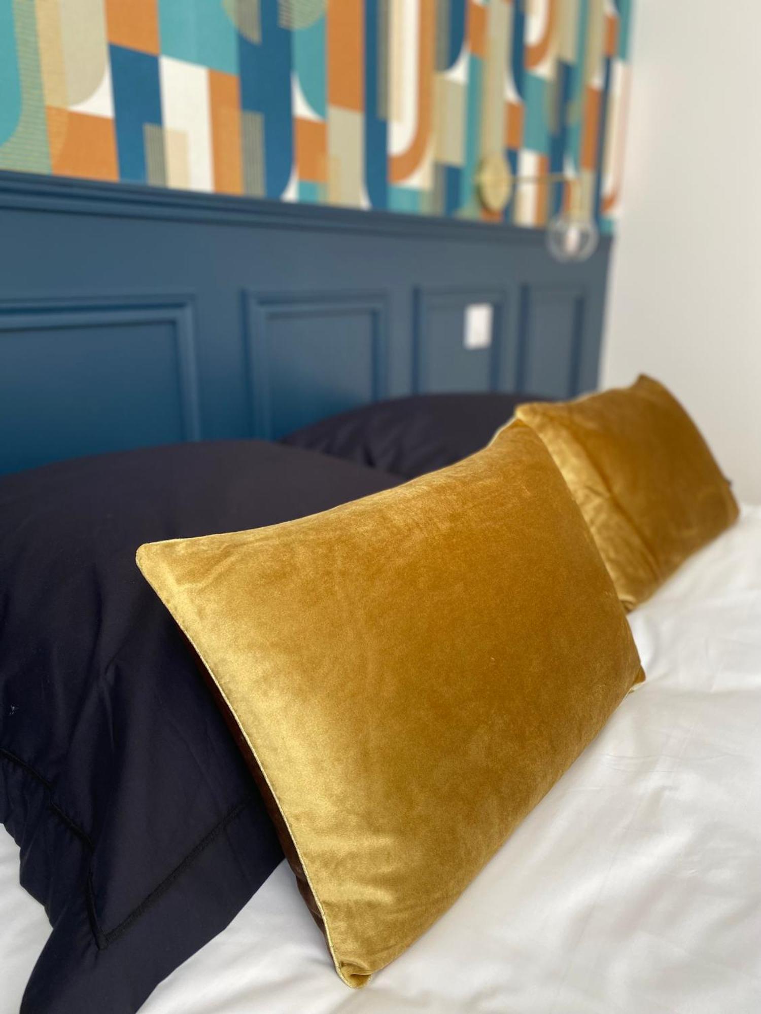 Appartement Apollinaire Au Coeur De Lorient Esterno foto
